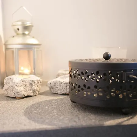 Paradise Poseidon * Ganema