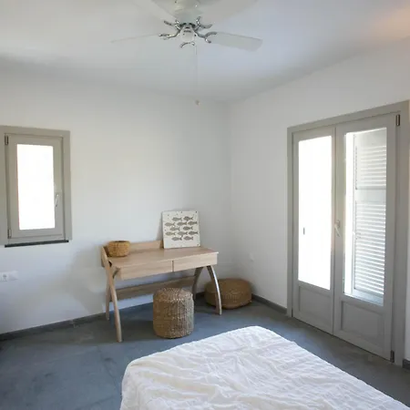 Paradise Poseidon Ganema